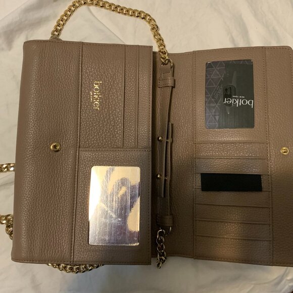 Botkier Soho Wallet Crossbody w/Gold Chain (w/Authentication Card) - Picture 4 of 7